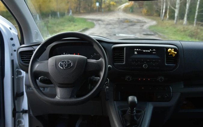 Toyota ProAce cena 90000 przebieg: 28100, rok produkcji 2021 z Margonin małe 137